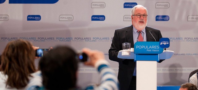 Miguel Arias Cañete durante su intervención