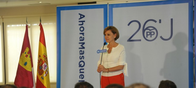 La secretaria general del PP, María Dolores de Cospedal
