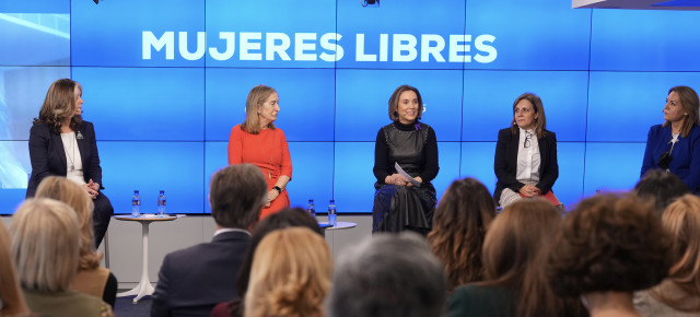 Inauguración del acto del PP con motivo del Día Internacional de la Mujer  
