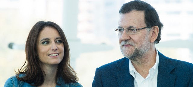 La vicesecretaria de Estudios y programas, Andrea Levy junto al Presidente Mariano Rajoy