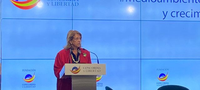 Elvira Rodríguez participa en la jornada sobre medio ambiente, economía circular y crecimiento azul en la Fundación Concordia y Libertad