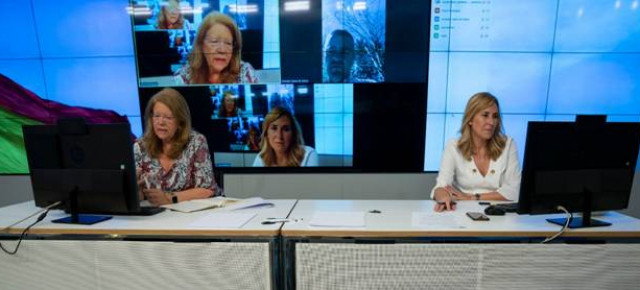 Ana Beltrán y Elvira Rodríguez se reúnen con empresarios del Grupo Español de Crecimiento Verde, 