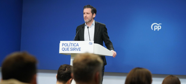 Rueda de prensa de Borja Sémper