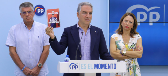 Bendodo en un acto con candidatos de Málaga