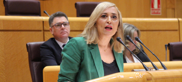La senadora del GPP, Elena Muñoz