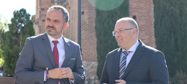 Miguel Tellado, vicesecretario de Organización, y Manuel Bautista, candidato del PP a la Alcaldía de Móstoles