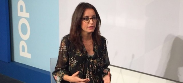 La vicesecretaria de Estudios y Programas del Partido Popular, Andrea Levy, durante la entrevista