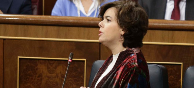 Soraya Sáenz de Santamaría, responde al portavoz adjunto de Unidos Podemos