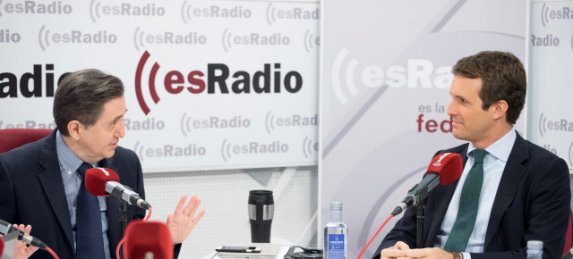 Pablo Casado durante la entrevista en Esradio