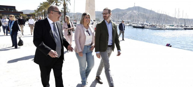 El portavoz del GPP en el Senado, Javier Maroto, durante su visita a Cartagena