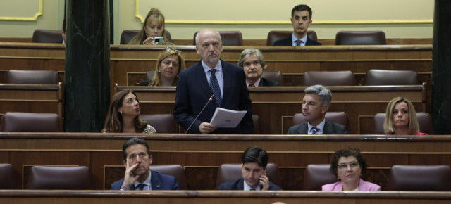 Gabriel Elorriaga en la sesión de control al Gobierno 