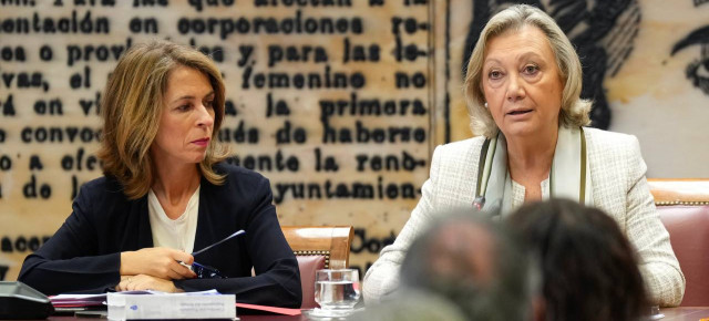 Luisa Fernanda Rudi tras constituirse la Comisión General de las CC.AA., Reglamento, Peticiones, Incompatibilidades y Suplicatorios en el Senado