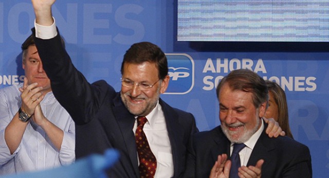 Rajoy y Mayor Oreja 