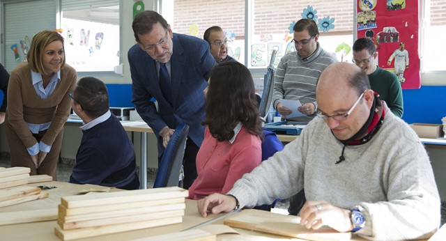 Mariano Rajoyy María Dolores de Cospedal visitan un centro de educación especial en La Roda