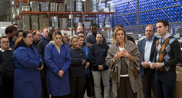 María Dolores de Cospedal visita la empresa SECOM en Molina de Segura (Murcia)