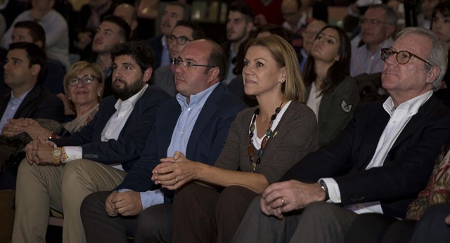 María Dolores de Cospedal durante la presentación de candidatos del PP de Murcia 