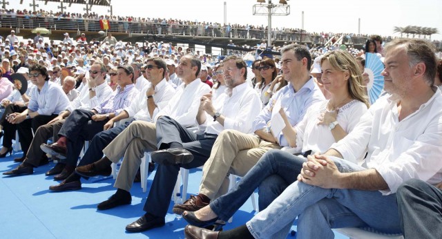 Mariano Rajoy antes de su intervención