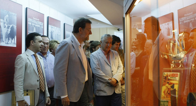 Mariano Rajoy en el homenaje a Curro Romero