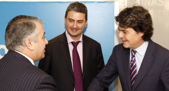 Firma de un protocolo de colaboración entre el PP y el PDL de Rumanía