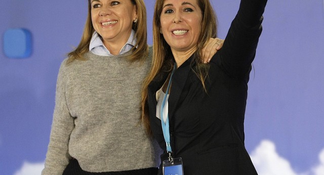 María Dolores de Cospedal y Alicia Sánchez-Camacho en la inauguración de la convención del PP de Cataluña