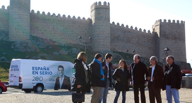 Pablo Casado y Soraya Sáenz de Santamaría visitan Ávila