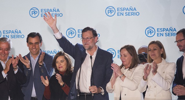 Mariano Rajoy en el balcón de Génova