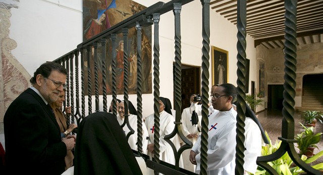 Mariano Rajoy y María Dolores de Cospedal visitan el convento de Las Trinitarias