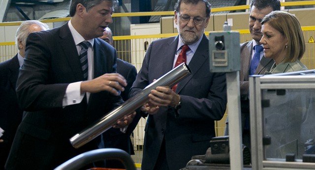 Mariano Rajoy y María Dolores de Cospedal visitan la empresa Witzenmann en Guadalajara