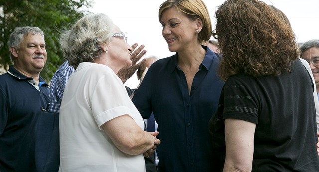 María Dolores de Cospedal visita Girona