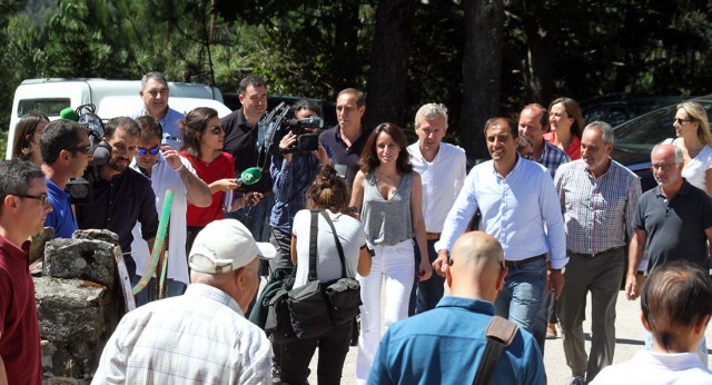 Andrea Levy en un acto con afiliados y simpatizantes del partido en el municipio de Poio (Pontevedra)