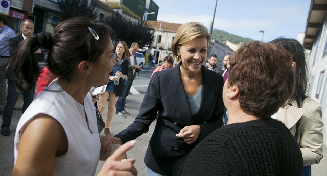 María Dolores de Cospedal visita Bueu