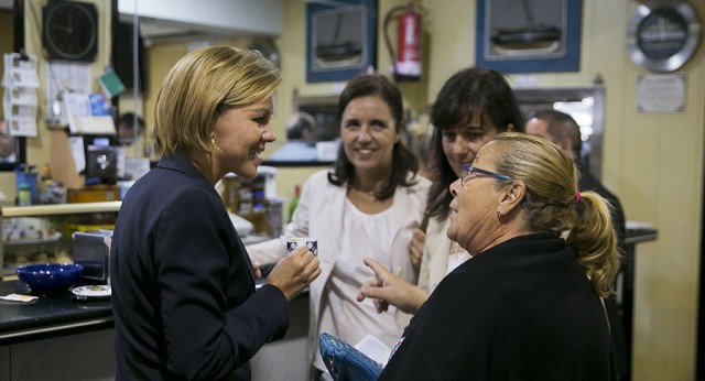 María Dolores de Cospedal visita Bueu