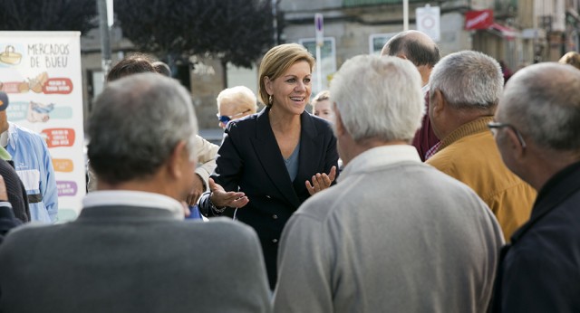 María Dolores de Cospedal visita Bueu