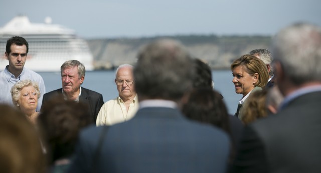 María Dolores de Cospedal visita Getxo