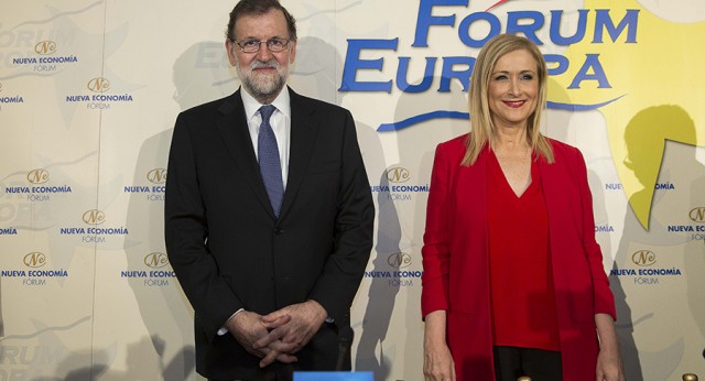 Mariano Rajoy presenta a Cristina Cifuentes en el Nueva Economía Fórum