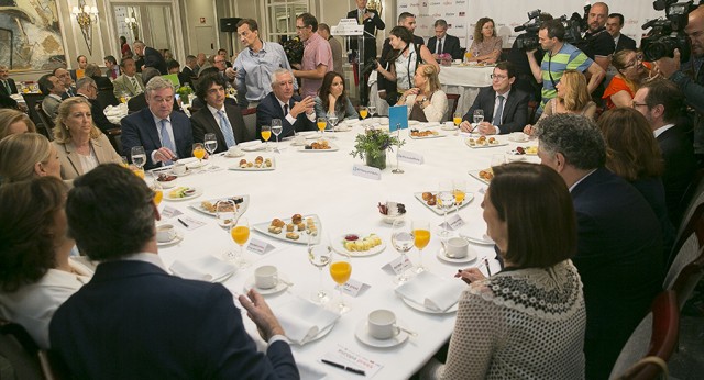 Fernando Martínez-Maillo interviene en un desayuno informativo de Europa Press