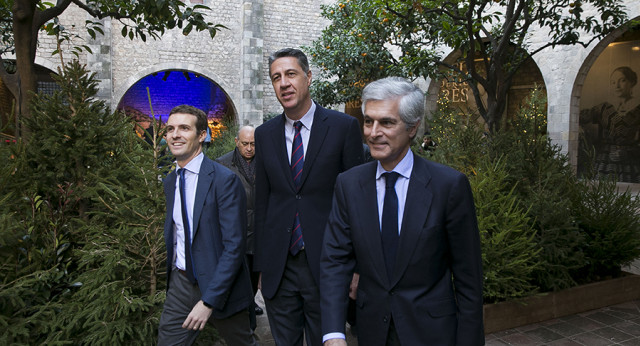 Xavi García Albiol, Pablo Casado y Adolfo Suárez Illana participan en un acto por la concordia en el Salón del Tinell