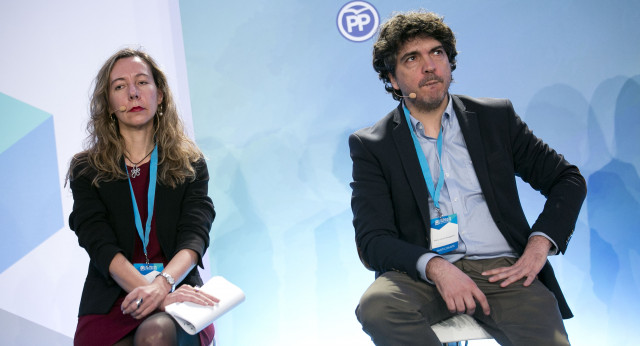 Mario Garcés y Patricia Sanz Cameo participan en la Escuela de Invierno del Partido Popular