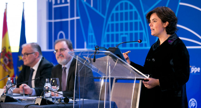 La Vicepresidenta del Gobierno Soraya Sáenz de Santamaría durante su intervención en la reunión del EPP