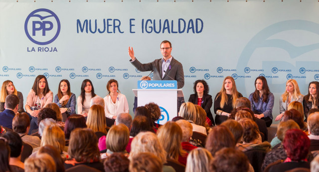 Javier Maroto, Vicesecretario de Sectorial, durante su intervención en la Convención Mujer e Igualdad.