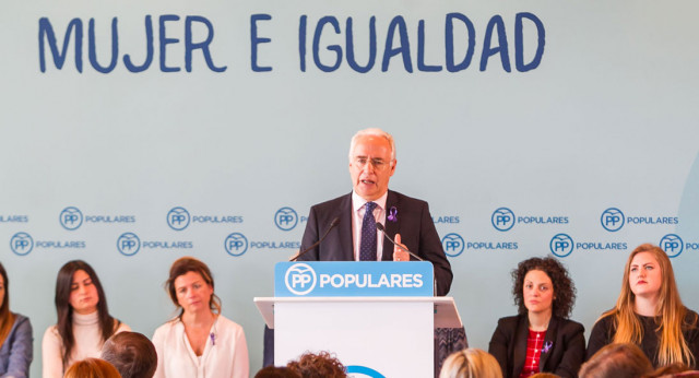 El Presidente de La Rioja, José Ignacio Ceniceros, durante su intervención.