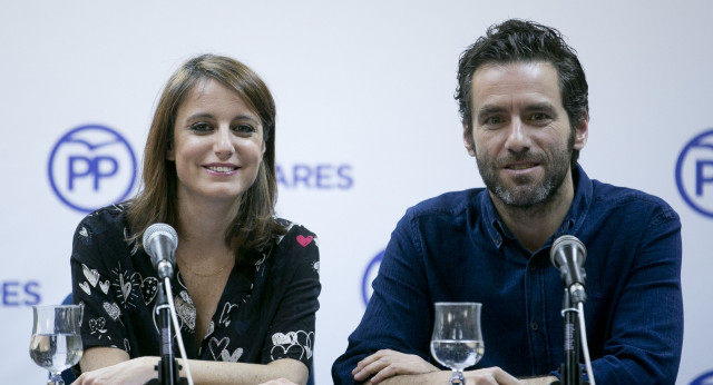 Andrea Levy participa en la Escuela de Formación Política de NNGG del Distrito de Salamanca