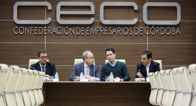 Teodoro García y José Antonio Nieto se reúnen con CECO