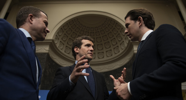 Pablo Casado en la reunión del PPE