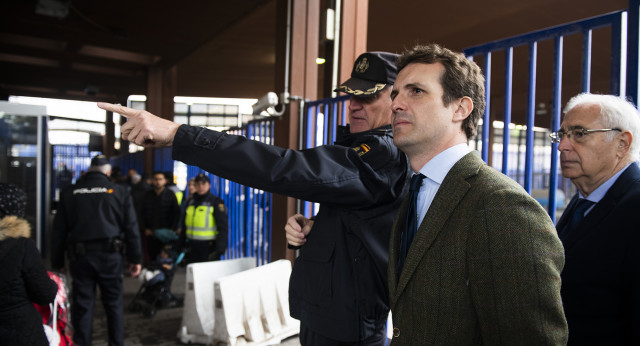  Pablo Casado y Juan José Imbroda en la frontera de Melilla.