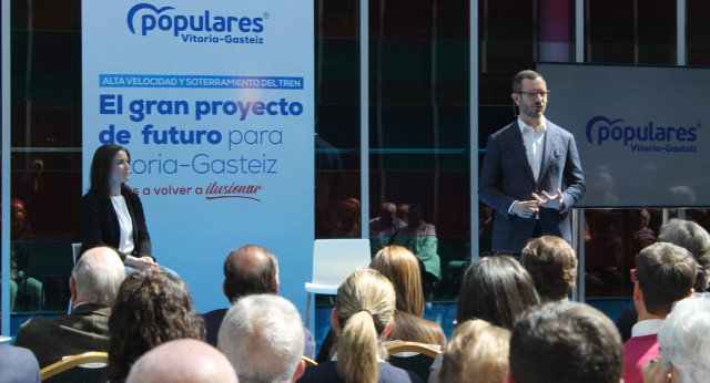 Javier Maroto, participa en la presentación del Proyecto del Partido Popular para la Alta Velocidad y el Soterramiento del tren 