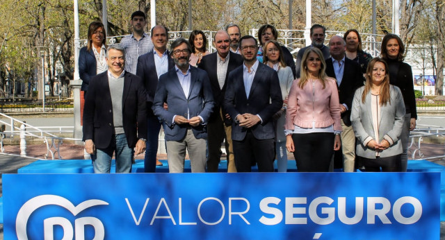 Javier Maroto en la presentacion de candidatos al Congreso y el Senado por Álava