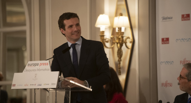 Pablo Casado en los desayunos de Europa Press