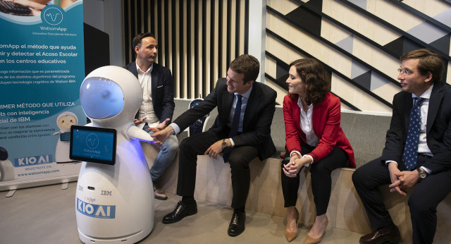 Pablo Casado en su visita al Campus de Google