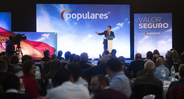 Pablo Casado en un Mitin del PP en Vitoria.